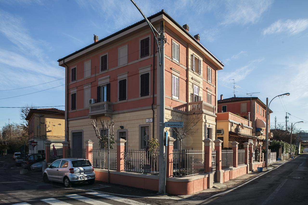 Sant'Orsola Suites Apartments Bologna Esterno foto