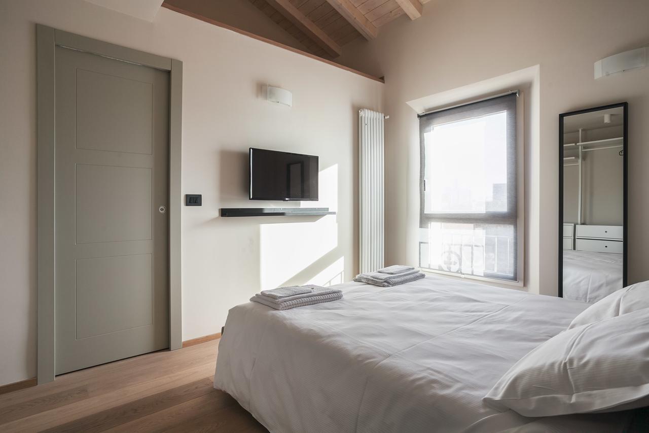 Sant'Orsola Suites Apartments Bologna Esterno foto